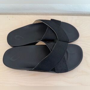 Olukai Slides/Sandals Half Hair Black NEW